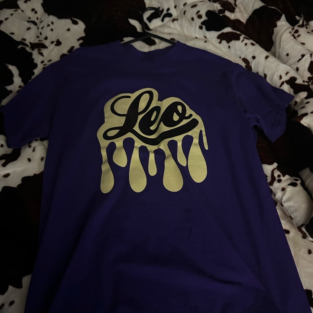 Gildan tee